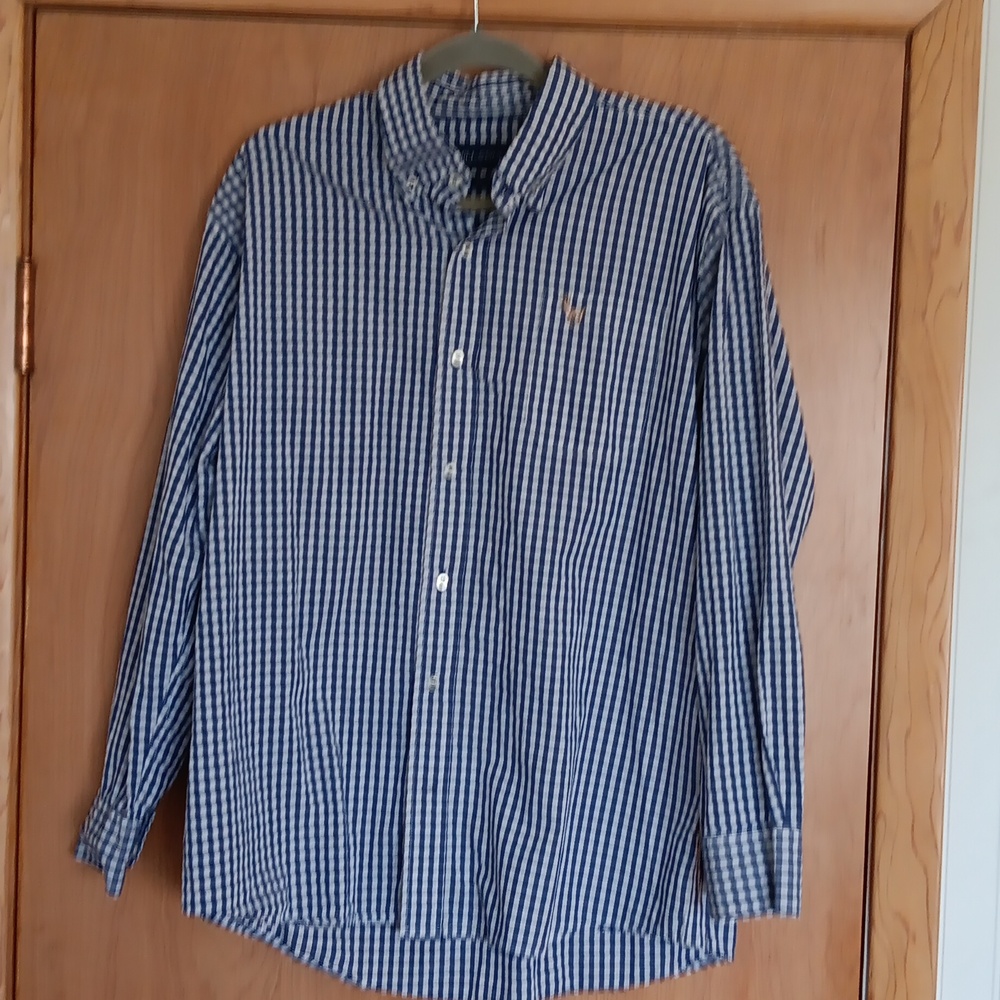 Men's shirt